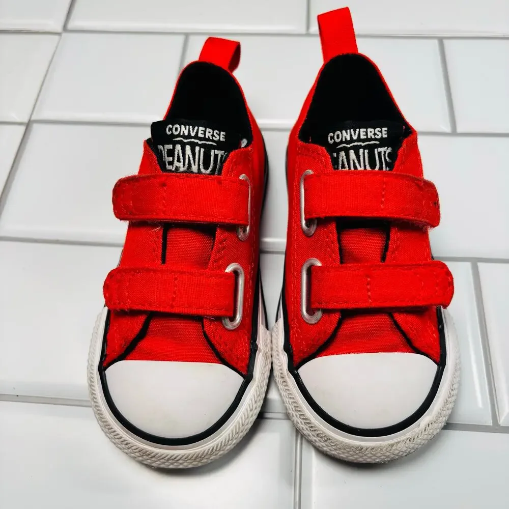 Converse x Peanuts Chuck Taylor All‎ Star 2V Lo Shoes A01870F Size 7